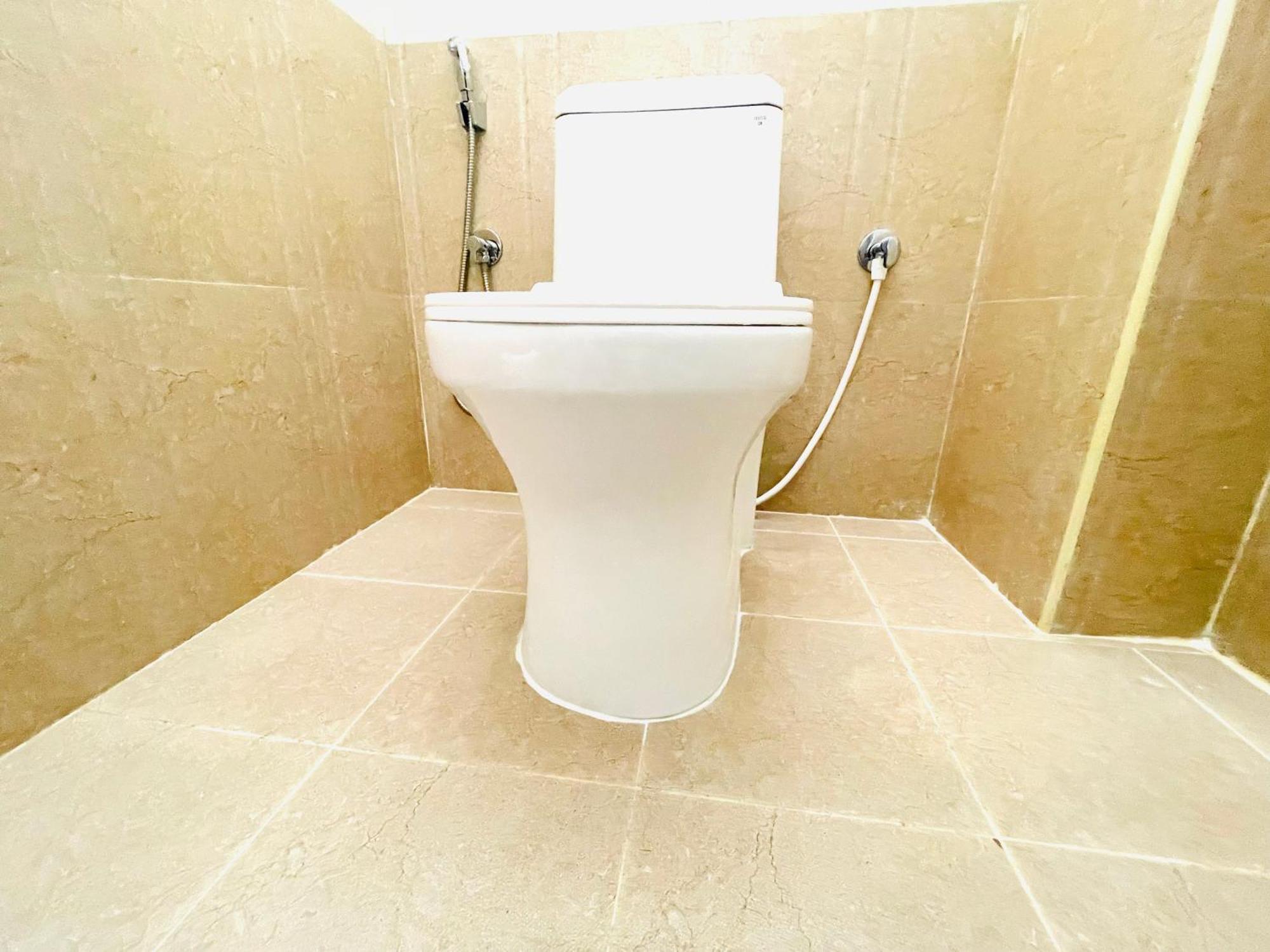 Pearl Stays, Tirupati - Very Convenient For The People Coming From Bangalore And Chennai - You Can Skip City Traffic While Reaching Any Temple In Tirupati - Covered Parking - 24Hrs Front Desk And Hot Water - Free Wifi - Flexible Checkin-In Check-Out Екстер'єр фото