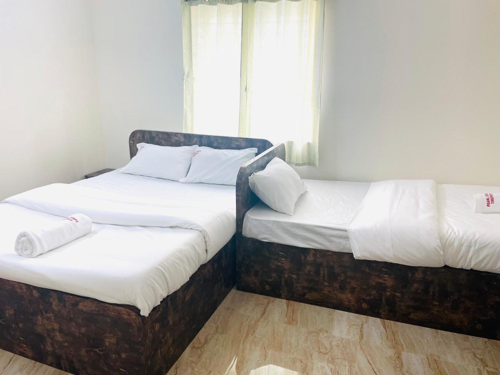 Pearl Stays, Tirupati - Very Convenient For The People Coming From Bangalore And Chennai - You Can Skip City Traffic While Reaching Any Temple In Tirupati - Covered Parking - 24Hrs Front Desk And Hot Water - Free Wifi - Flexible Checkin-In Check-Out Екстер'єр фото